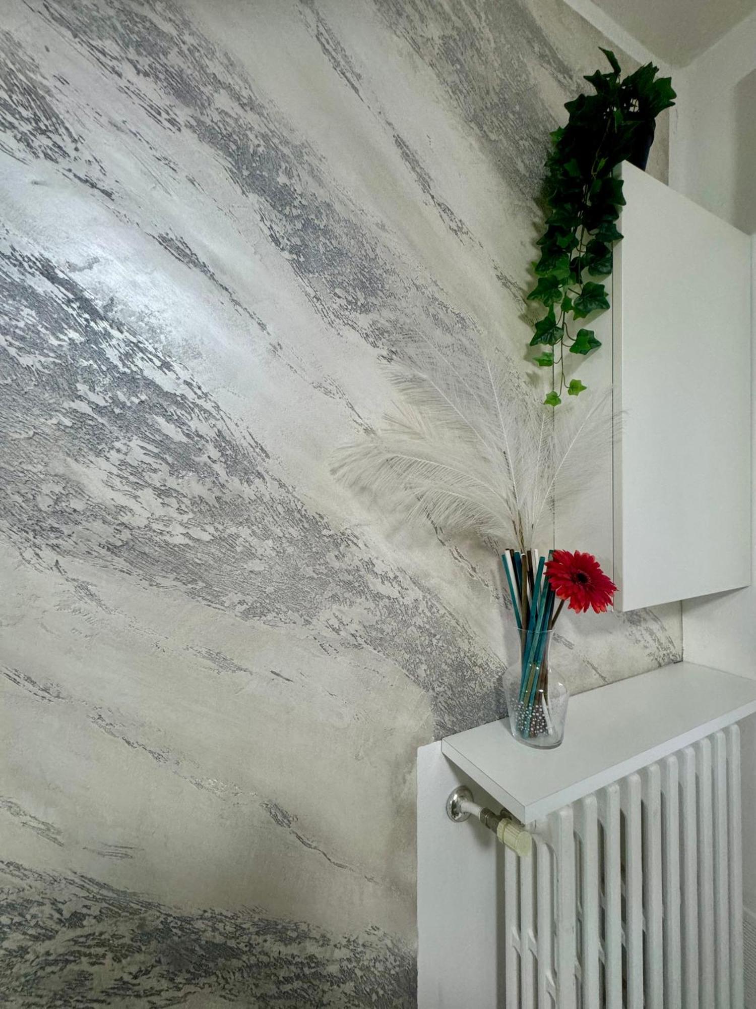 Casa Alessio - Elegante Appartamento Nel Cuore Di Cesano Maderno Eksteriør bilde