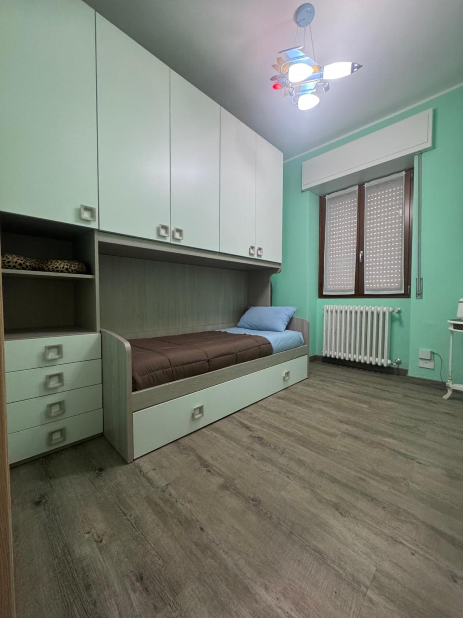Casa Alessio - Elegante Appartamento Nel Cuore Di Cesano Maderno Eksteriør bilde